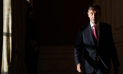 Babiš es juramentado como primer ministro de República Checa, podría alejarse de apoyo a Ucrania