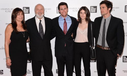 Familiar es interrogado tras muerte de Rob Reiner y su esposa en Los Ángeles, según fuente de AP