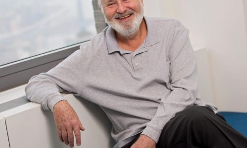 El director Rob Reiner, un gigante hijo de un grande de la comedia, muere a los 78 años