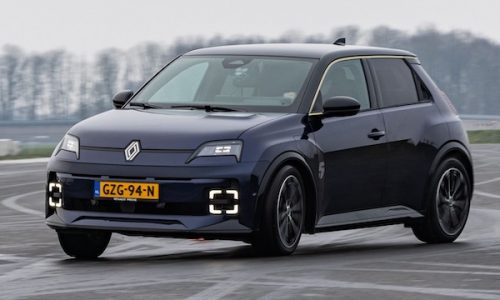Netherlands November 2025: VW ID.7 and Renault 5 break into Top 10