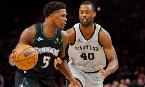 Edwards establece récord de franquicia de Wolves en victoria 125-112 ante Spurs