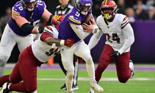 J.J. McCarthy gets some swagger back as Vikings dominate Commanders