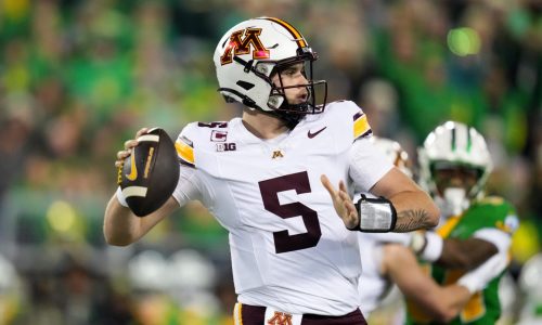 Quarterback Drake Lindsey will return to Gophers for 2026 season