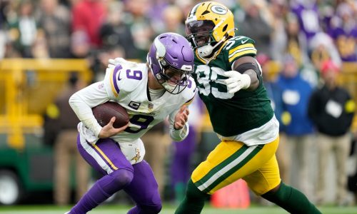 J.J. McCarthy is still learning how to stay on the field for the Vikings