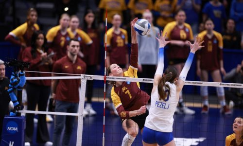 NCAA Volleyball: Gophers season ends in regional semifinal loss to Pitt