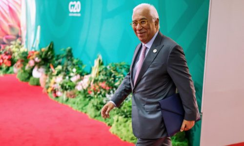 Top EU official warns the US against interfering in Europe’s affairs