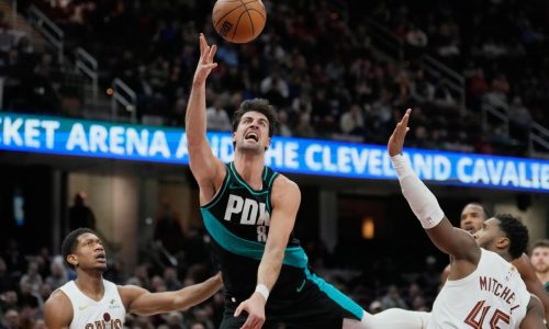 Deni Avdija anota 27 puntos y los Trail Blazers vencen a los Cavaliers 122-110