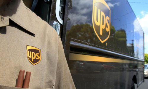 Purse pirates: UPS ripped off seasonal workers with unfair pay practices, lawsuit alleges