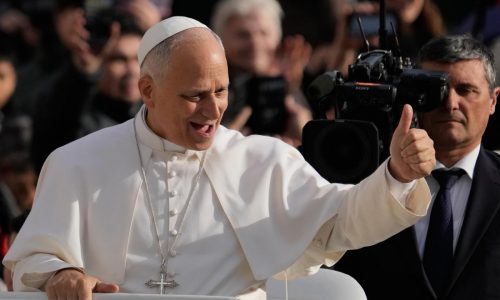 El papa convoca a los cardenales del mundo para asamblea clave sobre gobierno de la Iglesia
