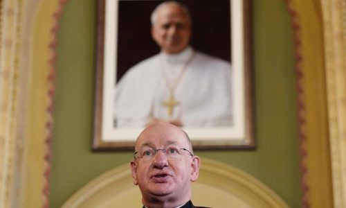 El papa nombra nuevo arzobispo de Westminster en cambio generacional de la jerarquía angloparlante