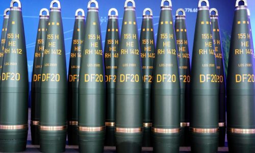 Principales fabricantes de armas a nivel mundial aumentaron sus ingresos en un 5,9% el año pasado