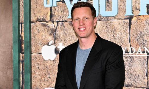 Warner Bros pide a sus inversionistas que rechacen la oferta de adquisición de Paramount Skydance