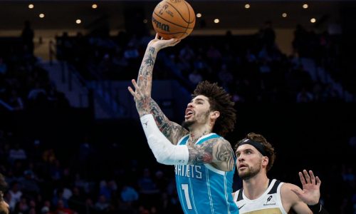Hornets dominan el último periodo para vencer 126-109 a los Wizards