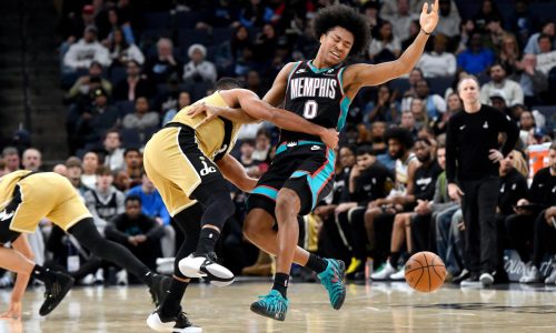 McCollum y George lideran remontada de Wizards 130-122 ante Grizzlies