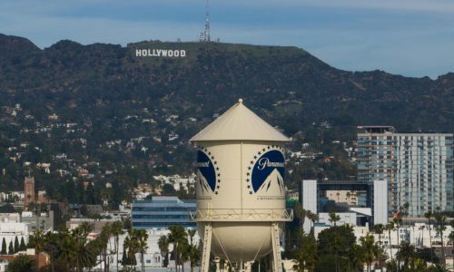 Larry Ellison guarantees $40.4 billion in Paramount’s hostile bid for Warner Bros. Discovery