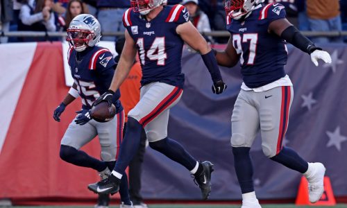 Patriots-Bills injury report: Two New England starters cleared, LB Robert Spillane questionable for Sunday