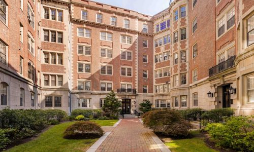 Home Smart: Harvard Square 3-bedrom co-op costs $1.49M