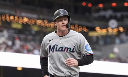 Twins acquire Eric Wagaman in swap with Marlins