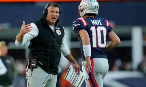 Why Mike Vrabel previously called Gillette Stadium a ‘viper’s den’