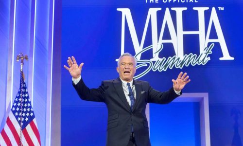 US drops the number of vaccines it recommends for every child