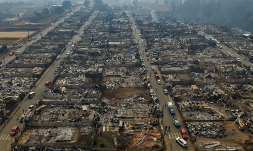 Chile fights wildfires that killed 19 and left 1,500 homeless