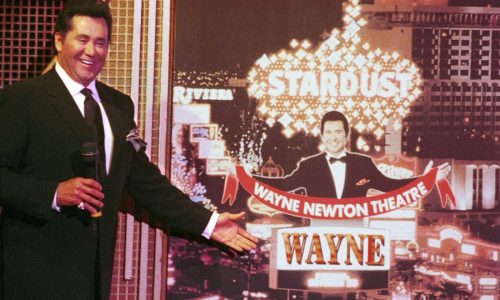 Today in History: January 16, Wayne Newton performs 25,000th Las Vegas show
