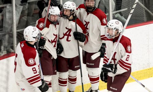 Arlington rises up, shuts out Reading in Middlesex League clash