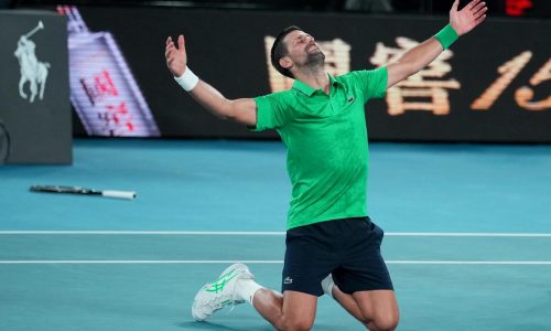 Djokovic y Alcaraz buscan hacer historia en la final del Abierto de Australia