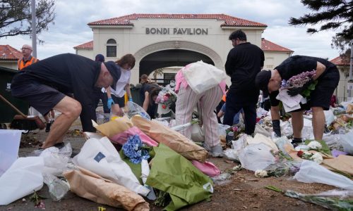 Australia aprueba leyes contra discurso de odio y armas tras ataque en Sydney