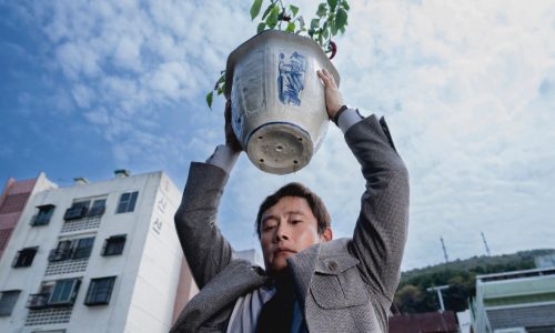 Korean satire ‘No Other Choice’ masterful thriller from Park Chan-wook