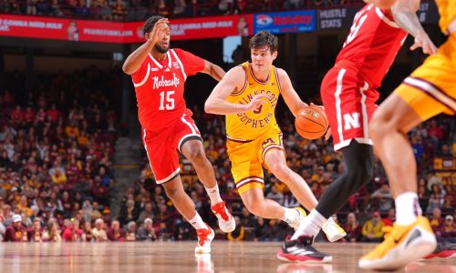 Gophers wilt in second half of 76-57 loss to No. 7 Nebraska
