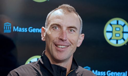 Bruins notebook: Zdeno Chara arrived with a bang