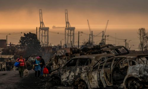 En las cenizas de Lirquén: cómo un pueblo se reconstruye ante los mortales incendios de Chile