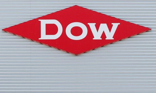 Dow recortará unos 4.500 empleos al centrarse en IA y automatización