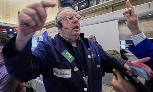 US futures climb and gold hits another record as markets steady ahead of Trump’s speech at Davos