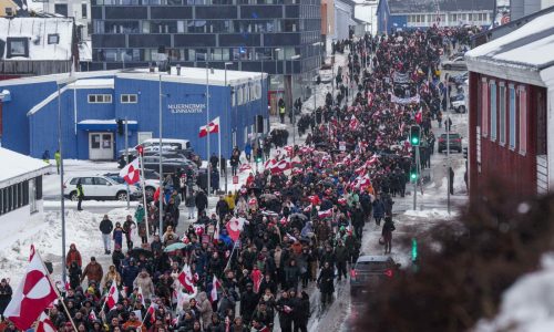 Gobiernos europeos critican amenazas de Trump sobre aranceles a Groenlandia