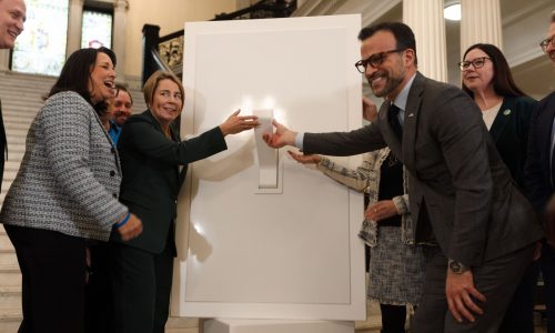 Editorial: Don’t whet appetite for hydro-powered electricity boost