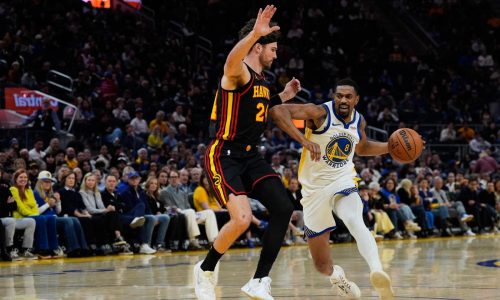 Alexander-Walker anota 24 puntos y lidera a Hawks que vencen 124-111 a Warriors