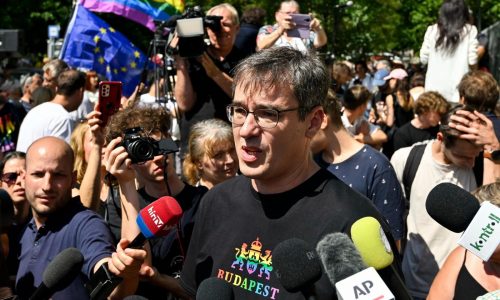 Procesan al alcalde progresista de Budapest por organizar un evento prohibido del Orgullo