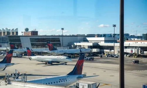 Hundreds of Flights in the Caribbean Canceled After Venezuela Strike