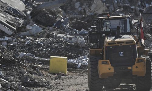 Tropas israelíes matan a palestinos por cruzar una línea de alto el fuego difusa y mal señalizada