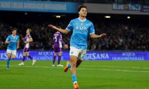 El héroe local Vergara brilla de nuevo mientras Napoli vence a Fiorentina