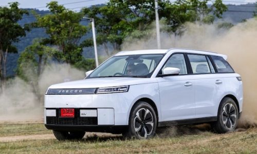 Thailand November 2025: Toyota Hilux Revo fades out, Jaecoo up to #4