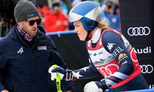 Lindsey Vonn se ausenta de última carrera antes de los Juegos pero sigue en camino tras accidente