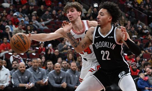 Bulls vencen 124-102 a Nets y dividen serie de ida y vuelta