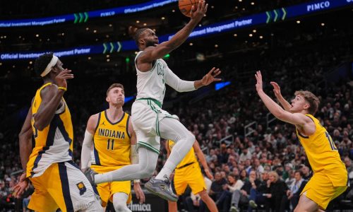 Jaylen Brown anota 30 puntos y toma diez rebotes en victoria de Celtics 119-104 sobre Pacers