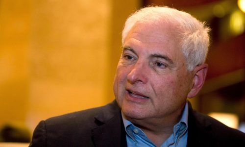 Inicia juicio a expresidente Ricardo Martinelli y otros acusados por sobornos de Odebrecht en Panamá