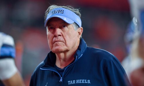 Bill Belichick, desdeñado para el Salón de la Fama del Fútbol Americano en su 1er año, según informe