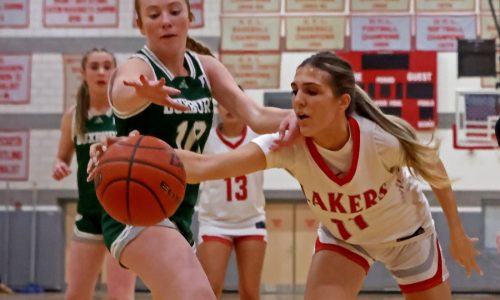 Duxbury girls basketball team survives Silver Lake comeback attempt