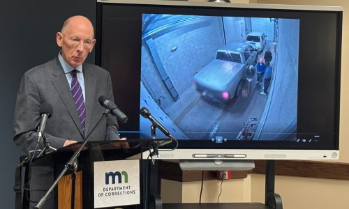 Homeland Security vastly overstating jail and prison immigration holds, MN Corrections says